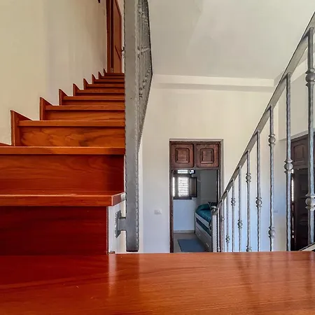 Rooftop House - 3br
